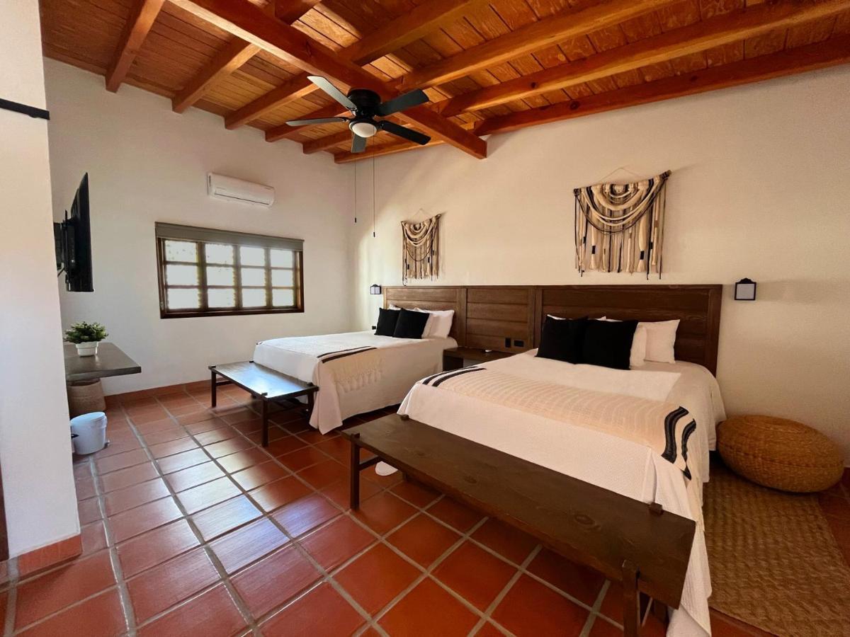 Casa Entrevez Bed & Breakfast Вале де Гуадалупе Екстериор снимка