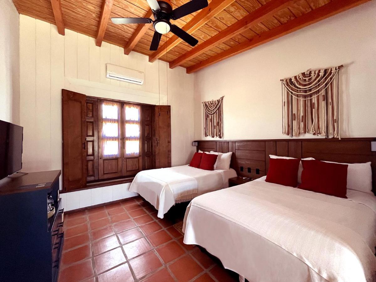 Casa Entrevez Bed & Breakfast Вале де Гуадалупе Екстериор снимка