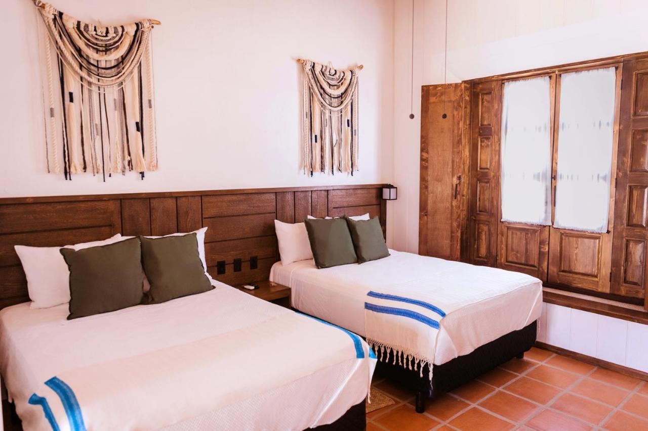 Casa Entrevez Bed & Breakfast Вале де Гуадалупе Екстериор снимка